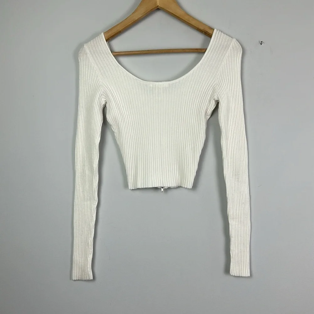 RSQ & Full Tilt Bundle Long Sleeve Sweater T-Shirt Bundle XS/S Cropped Top Basic